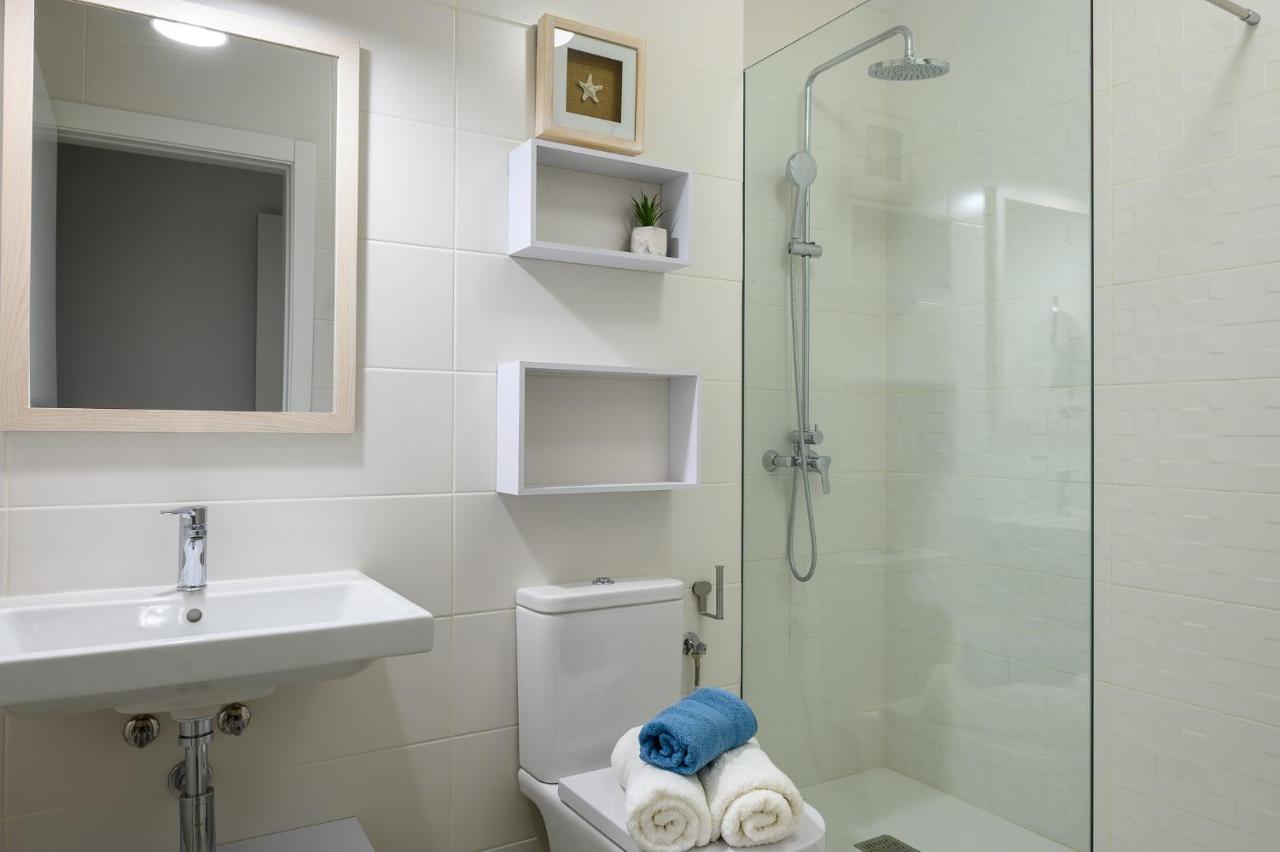 La Marinera House-Near The Beach, Fast Wifi, Air-Con On Main Bedroom And Sat Tv Playa Blanca  Eksteriør bilde